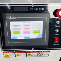 Broyeur à deux rouleaux PLC 4 pouces, machine de mélange de caoutchouc de laboratoire à écran tactile pour le compoudage de polymères de précision et la R&D