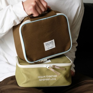 Cubo de embalaje de algodón de gran tamaño marrón, bolsa de viaje de 10 pulgadas, etiqueta de costura, bolsa de cosméticos de algodón puro - Product Image 5