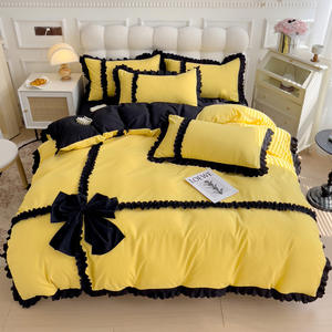 Parure <span class=keywords><strong>de</strong></span> <span class=keywords><strong>lit</strong></span> <span class=keywords><strong>de</strong></span> luxe 4 pièces en coton lavé, housse <span class=keywords><strong>de</strong></span> couette contrastée jaune et noir avec volants et nœuds décoratifs pour chambre à coucher - Product Image 1