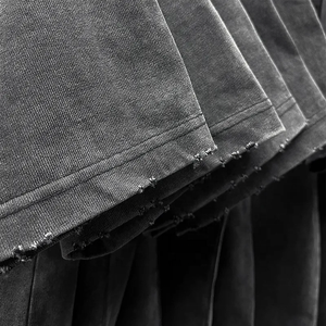 เสื้อยืดฟอกสีลายกราฟฟิกโอเวอร์ไซส์สีดำน้ำหนักวินเทจผ้าคอตตอน100% ทุกข์ออกแบบได้ตามต้องการ - Product Image 4