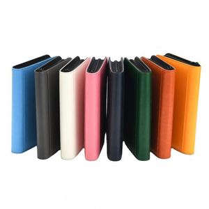 Classeur de cartes à feuilles mobiles personnalisé pour jeux de société TCG, pages intérieures remplaçables haute transparence, en cuir PU imperméable - Product Image 1