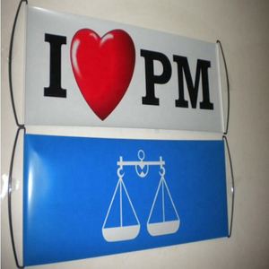 ป้ายไวนิลแบบม้วนพกพาสำหรับงานวันเกิด กีฬา เชียร์ แสดงความยินดี สร้างสัมปวัฒน์ทีม งานโฆษณา แบบม้วนมือ - Product Image 4