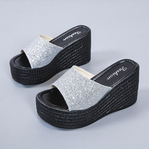 Outdoor Wear,sponge Cake Soles,beach Sandals Foreign Trade <b>Sequins</b>,high Heels,one Line Thick Sole Slippers,women's Summer - Product Image 4