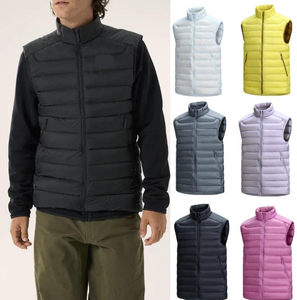 Chaleco Acolchado con Cuello Alto para Hombre, Color Sólido, Cierre Frontal con Cremallera, Cortavientos, Ropa Exterior Informal, 100% Poliéster, para Otoño - Product Image 1