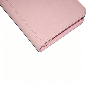 Classeur de cartes à collectionner personnalisé à 4 pochettes en cuir et PVC avec fermeture éclair et motif de sac à documents - Product Image 4