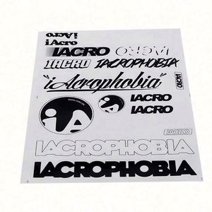 Autocollant de pare-chocs de voiture personnalisé de haute qualité, résistant aux intempéries, découpé à la forme, avec logo, pour une utilisation en extérieur - Product Image 1