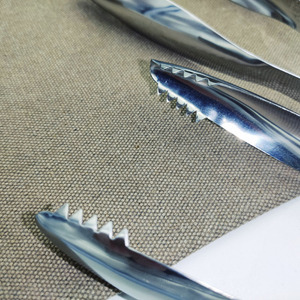 ที่คีบน้ำตาลน้ำแข็งรูปฉลาม DFT15 สแตนเลส ขนาด 15 ซม. 16 ซม. ขายส่ง - Product Image 3