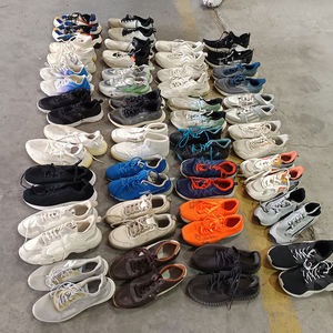 Chaussures de sport d'occasion, qualité A/B, 40 paires par sac, pour le Moyen-Orient, l'Asie du Sud et l'Amérique du Sud - Product Image 4