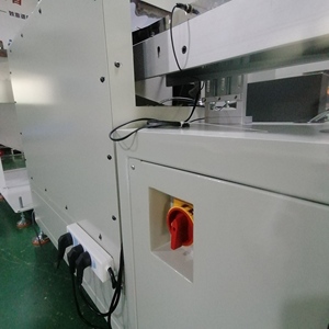 Línea de Producción Automática de Bombillas LED, Línea de Ensamblaje de Luces LED, Máquina de Ensamblaje Automática de Sobremesa <span class=keywords><strong>con</strong></span> Sistema Pick and Place en Base Móvil - Product Image 3