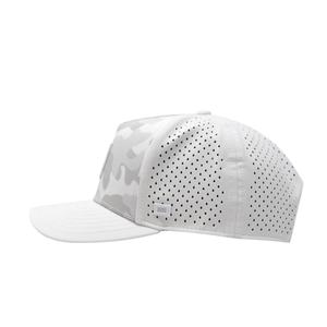 Casquette de golf OEM personnalisée en maille perforée avec logo, 5 panneaux, visière légèrement incurvée, snapback, patch en caoutchouc imperméable - Product Image 3