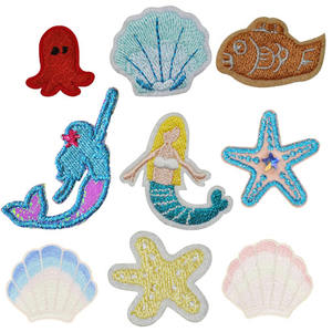 DIY 장식을위한 절묘한 자수 문어 물고기 껍질 인어 패치에 만화 철 - Product Image 1