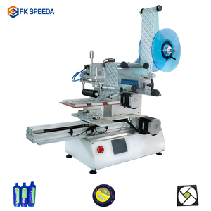 Máquina Etiquetadora y Selladora Semiautomática FK617 para Cajas Pequeñas, con Código QR en la Parte Superior y Etiqueta Plana - Product Image 5