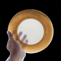 Assiettes à dîner larges à bord doré pour mariage, ensemble d'assiettes de luxe en porcelaine fine dorée et blanche