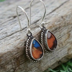 Orecchini Vintage a Goccia per Donne, Gioielli Artistici Etnici di Tendenza - Product Image 1