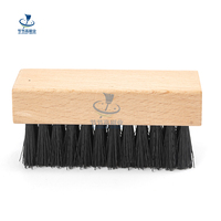 Brosse à chaussures en bois naturel écologique, très vendue, avec logo personnalisé par extrusion et découpe, pour le nettoyage des baskets