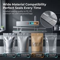Scelleuse verticale commerciale à bande chauffante continue pour l'emballage de sacs plastiques, aliments, snacks, céréales et poudres