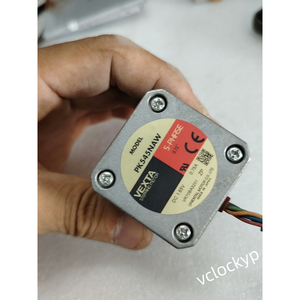 Nouveau moteur pas à pas VEXTA Orientalmotor PK545NAW - Product Image 3