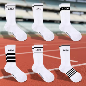 Calcetines deportivos para hombre, calcetines deportivos con logo en el puño, calcetines deportivos con logo en la parte inferior, calcetines deportivos de diseño personalizado, calcetines de fútbol. - Product Image 1