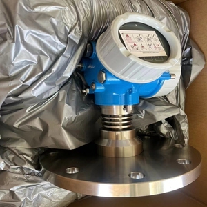 Radar de niveau à micro-ondes High Endress+Hausers Micropilot FMR57/FMR52 26 GHz pour espace libre avec ressort de dissipation thermique - Product Image 1