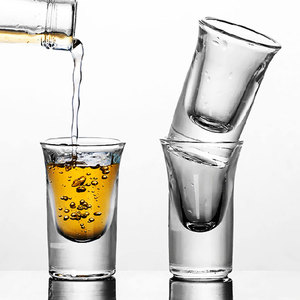 Bicchierini <span class=keywords><strong>da</strong></span> Shot in Vetro Trasparente con Logo Personalizzato, Vendita all'Ingrosso, Piccoli <span class=keywords><strong>Bicchieri</strong></span> per Tequila e Liquori per Bar e Feste - Product Image 2