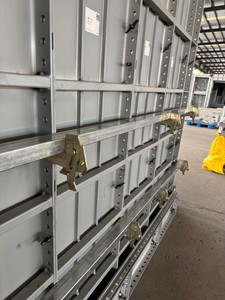 Máquina de Grabado Láser para Marcado de Paneles de Encofrado de Aluminio - Product Image 2