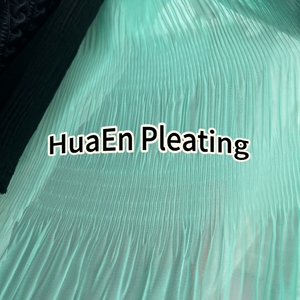 Máquina de Plisado Nueva de HuaEn para Bufandas, Chales y Volantes de Tela Plisada TR, 1600mm, 200m/h, Rodillo de Cobre, Motor de 1.1kW, 1 Año de Garantía - Product Image 4