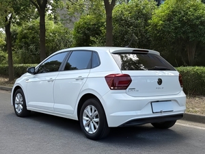 Auto Usado de <span class=keywords><strong>Segunda</strong></span> <span class=keywords><strong>Mano</strong></span> - <span class=keywords><strong>VW</strong></span> POLO 2025, Auto Nuevo con la Mejor Oferta del Mercado, Volante a la Izquierda - Product Image 3