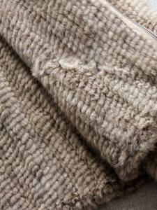 <span class=keywords><strong>Abrigo</strong></span> <span class=keywords><strong>de</strong></span> Punto Holgado con Solapa y Doble Botonadura, Estilo Casual, Sensación Suave, <span class=keywords><strong>Piel</strong></span> <span class=keywords><strong>de</strong></span> Conejo Otter, Precio al por Mayor - Product Image 4