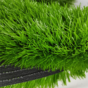 Césped Artificial Resistente al Desgaste para <span class=keywords><strong>Fútbol</strong></span>, Césped Sintético <span class=keywords><strong>de</strong></span> Bajo <span class=keywords><strong>Precio</strong></span> para Canchas <span class=keywords><strong>de</strong></span> <span class=keywords><strong>Fútbol</strong></span>, Césped Sintético Duradero <span class=keywords><strong>de</strong></span> Alta Calidad para Canchas Deportivas - Product Image 4