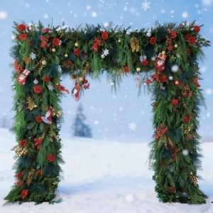 Arco Floreale Natalizio EG-FWGN25 con Rose Rosse e Piante Sempreverdi, Capolavoro Incantevole per Eventi Festivi e Decorazioni - Product Image 1