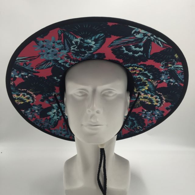 Изготовленные на заказ сублимированные под краями вышитые вручную соломенные шляпы с тканым логотипом