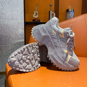 Sneakers scintillantes pour femmes, personnalisées en usine, 2026, semelle épaisse avec plateforme en strass et paillettes - Product Image 2