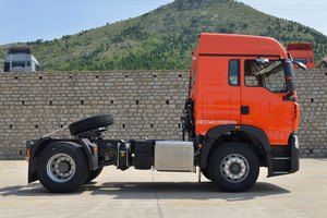 รถบรรทุกหัวลาก Howo TX 4x2 กำลังสูง เชื่อถือได้ 400 แรงม้า สำหรับการขนส่งทางไกล - Product Image 6