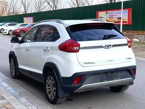 <span class=keywords><strong>Chery</strong></span> Tiggo 3x 1.5L Luxury <span class=keywords><strong>Auto</strong></span> 2017, SUV Compatto Urbano, Economico e Facile da Guidare, Ben Attrezzato e Scelta Affidabile - Product Image 3