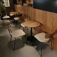 Ensembles de meubles de restaurant commerciaux modernes et durables sur mesure, table en bois, chaise, banquette, canapé pour cafés, restaurants à thème, pizzerias