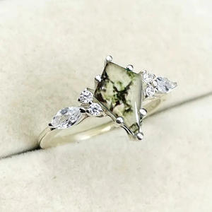 Anello Geometrico A138 con Gemma in Argento 925, Montatura a Griffe, Pietra Naturale Taglio a Pera, Anelli Raffinati da Donna per Fidanzamento - Product Image 2