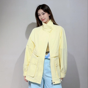 2025 nueva venta al por mayor elegante Casual <span class=keywords><strong>mujer</strong></span> alta calidad a prueba de viento impermeable <span class=keywords><strong>gabardina</strong></span> cremallera rompevientos chaqueta abrigo para - Product Image 1