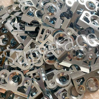 Pièces de voiture de course : Plaque de fixation arrière Dzus 1-3/8'' / Support de montage / Fixation rapide Dzus Tabs pour châssis de voiture de course