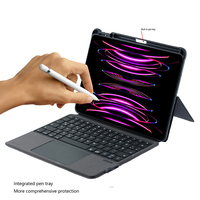 Clavier magnétique en tissu économique avec étui folio et coque arrière antichoc en TPU pour iPad Air 5 avec caméra arrière unique et Touch ID intégré