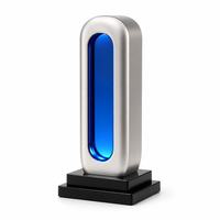 Trophée sportif personnalisé en métal Groove avec figurine dorée et cadre anthracite, récompense écologique imprimée UV