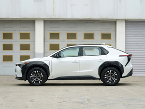 BZ4X 2023 nuova energia 4 ruote denaro serio TOYOTAs BZ4X auto auto elettriche SUV veicoli 2WD 615Km Toyotas BZ4X - Product Image 3