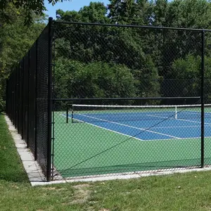 Low Price Galvanized Chain Link Fence Diamond Wire Mesh Metal Fence Football Ground Net