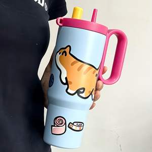 Taza aislada con mango de jefe gigante de dibujos animados, luz de lujo, alta apariencia, taza para beber doble portátil de acero inoxidable 316 'Ice King' - Product Image 2