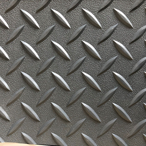 Bán Buôn Chất Lượng Tốt 3Mm ~ 5Mm Dày Màu Đen Và Màu Sắc Mềm Mại Ngoài Trời Nhà Để Xe Kim Cương Tấm Không Trượt Sàn Cao Su Thảm Cuộn - Product Image 2