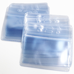 Porta Biglietti da Visita e Carte d'Identità Personalizzato Economico Impermeabile con Chiusura a Zip in PVC Trasparente Orizzontale - Product Image 2