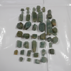 Piedras en Bruto de Aguamarina Natural al por Mayor - Gema Suelta Azul Cielo, Origen India, Suministro a Granel para Fabricación de Joyas y Diseño Personalizado - Product Image 1