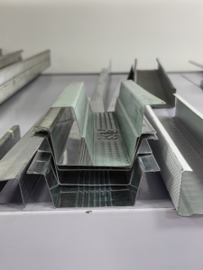 Nouvelle Machine de Profilage à Chaud Omega 2026 pour Montants Métalliques, Machines à Cadres et Poutrelles en Acier, Fabricant de Machines à Profilages pour Plinthes Métalliques - Product Image 2