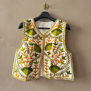 Chaleco Corto de Invierno Verde para Mujer, con Capucha, Bordado, Decoración Vintage, Tejido de Punto, Relleno de Algodón, Tela Impermeable - Product Image 3