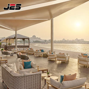 Juego de Muebles de Jardín Modernos de Teca J2S con Cojines Impermeables, Acabado Resistente a los Rayos UV, Duradero para Terrazas de Resorts - Product Image 1