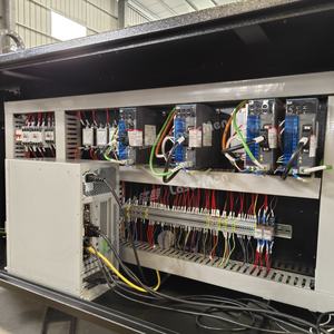 Machine de découpe laser hybride CNC LaserMen-1325CF avec commande FSCUT Ruida pour le bois, le métal, l'acrylique, le MDF, le contreplaqué, le CS, le SS, l'ALU - Product Image 5